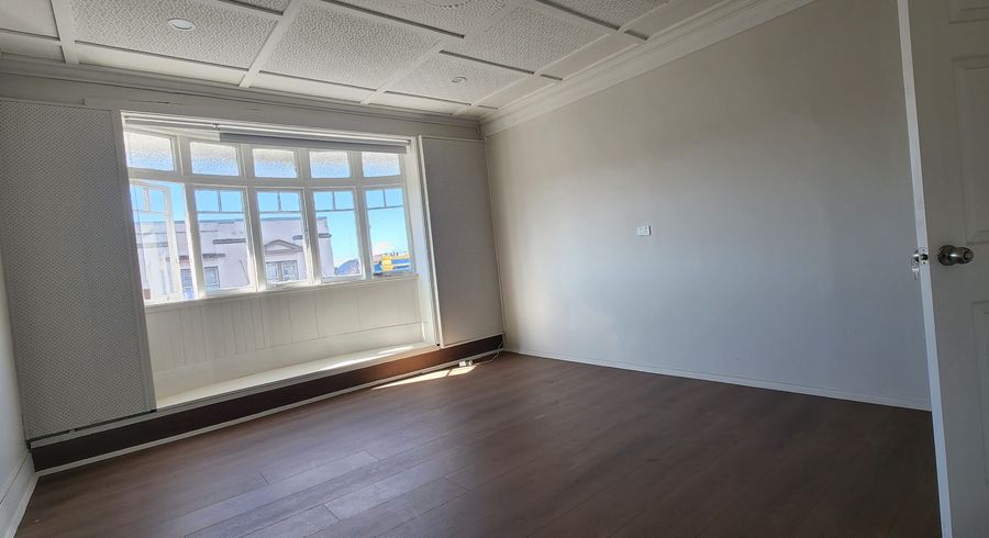  at 327 Great South Road, Otahuhu, Auckland City, Auckland