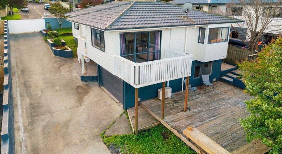  at 39 Garton Drive, Massey, Waitakere City, Auckland