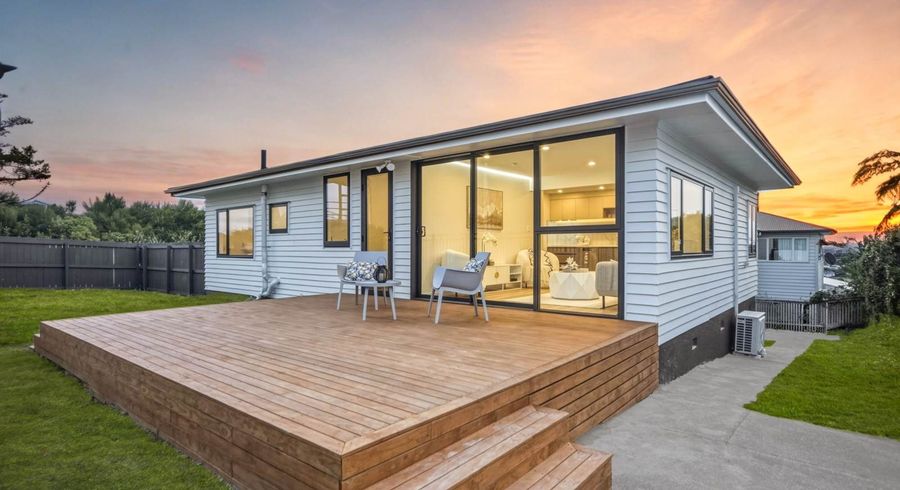  at 519A East Coast Road, Murrays Bay, North Shore City, Auckland