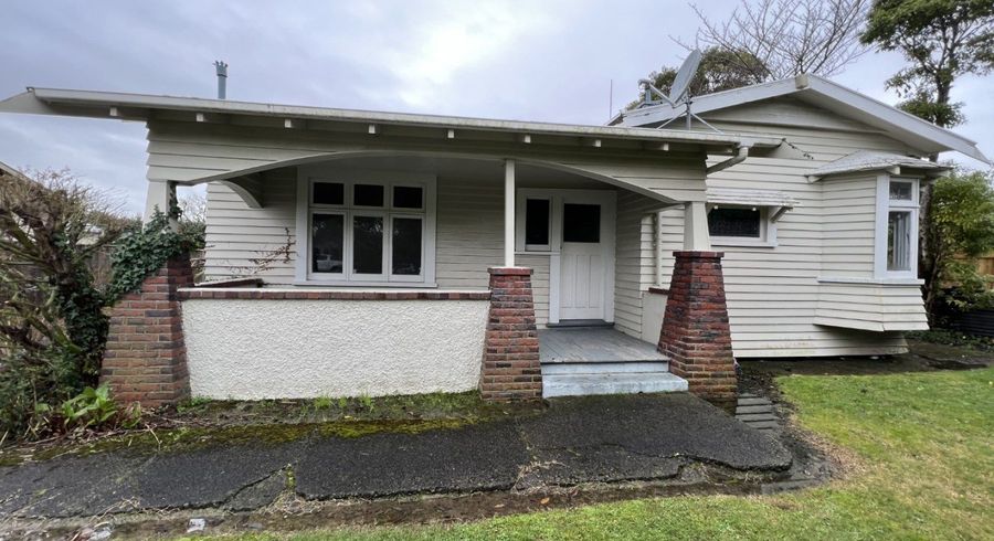  at 27 Morris Street, Hokowhitu, Palmerston North, Manawatu / Whanganui