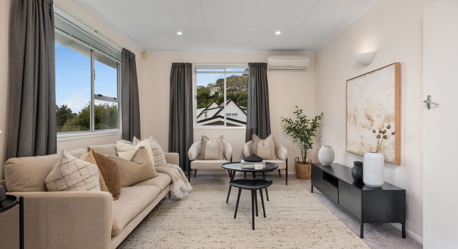  at 2/14 Doris Gordon Crescent, Crofton Downs, Wellington, Wellington