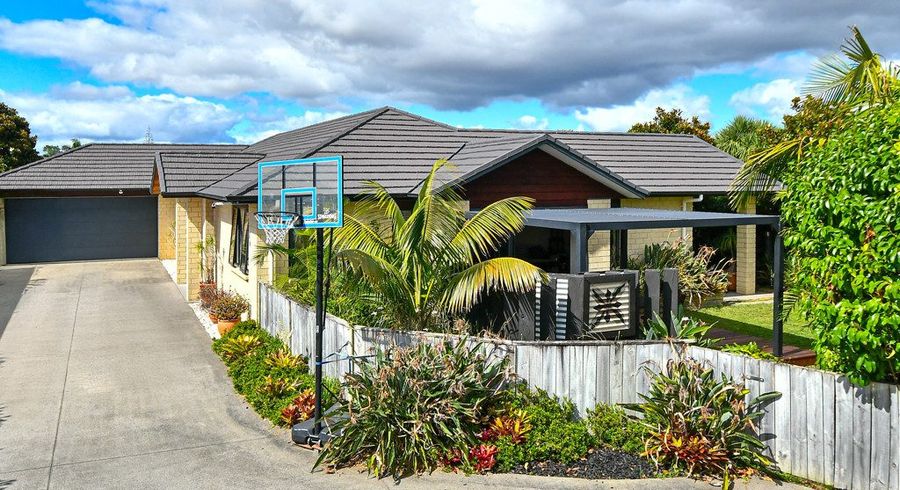  at 27 Searle Drive, Patumahoe, Franklin, Auckland