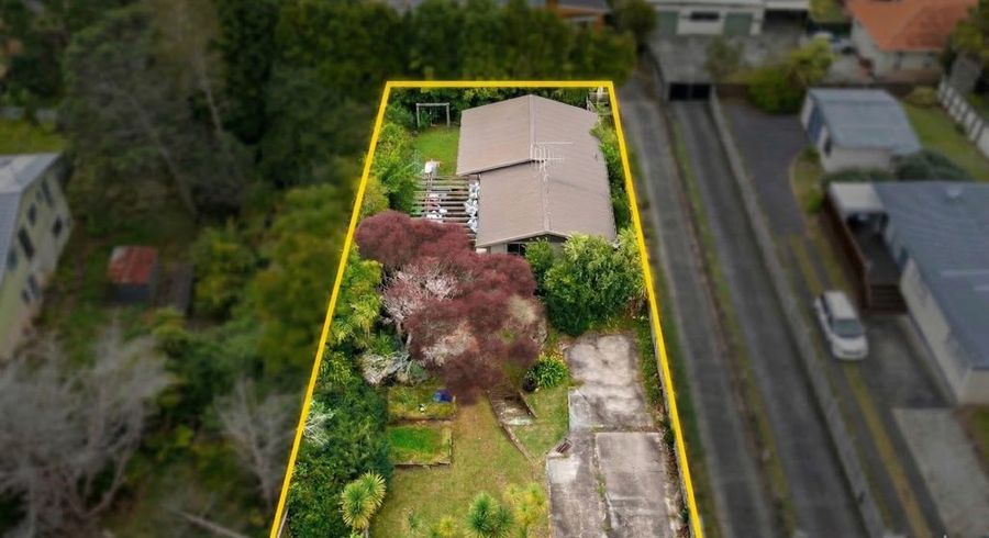  at 26 Reynella Drive, Massey, Waitakere City, Auckland