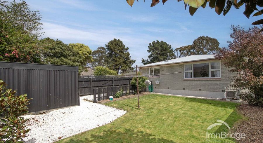  at 2/158 Mcgregors Road, Linwood, Christchurch