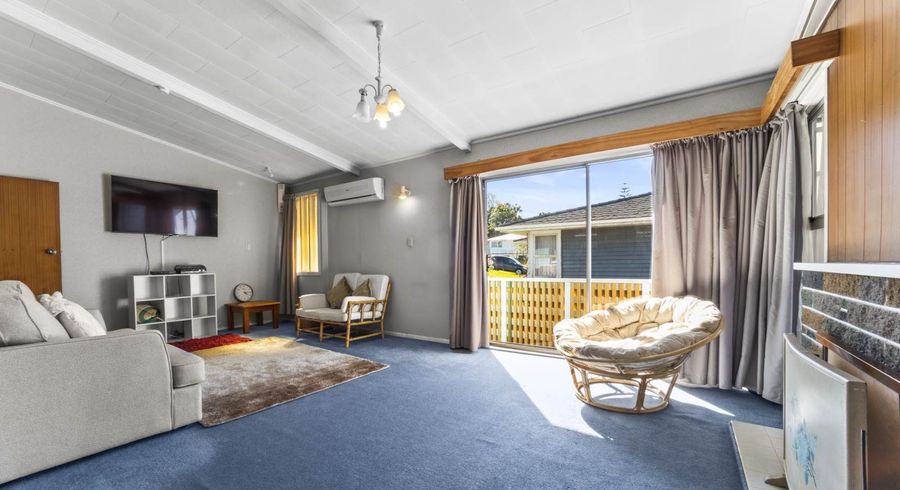  at 27 Whittle Place, New Windsor, Auckland City, Auckland