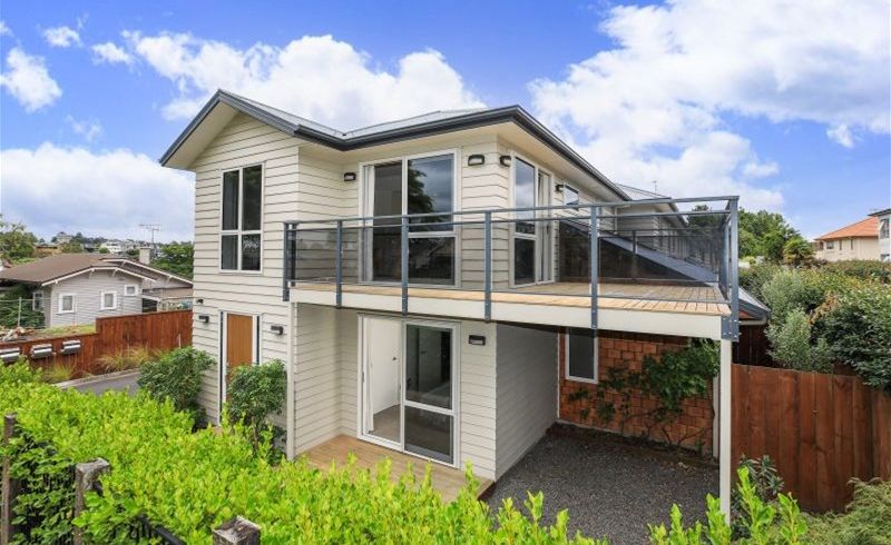  at 1/9 Wellington Street, Hamilton East, Hamilton