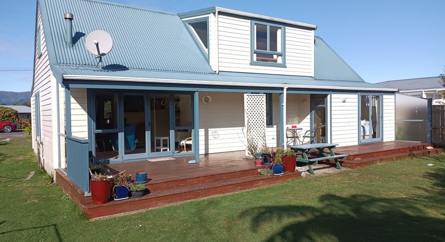  at 18 Cook Street, Carters Beach, Westport