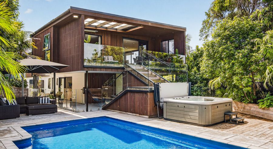  at 24 Park Rise, Campbells Bay, North Shore City, Auckland