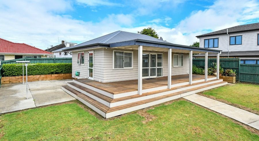  at 8A Pamir Road, Papatoetoe, Manukau City, Auckland