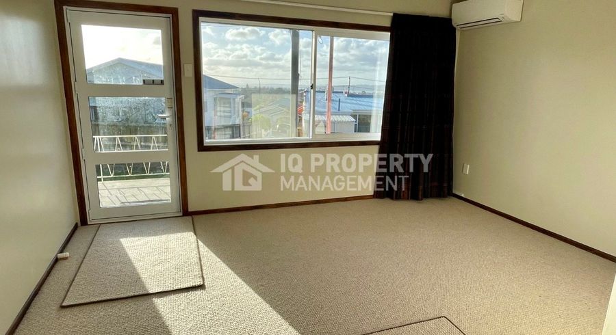  at 2/19A Seaview Terrace, Mount Albert, Auckland City, Auckland