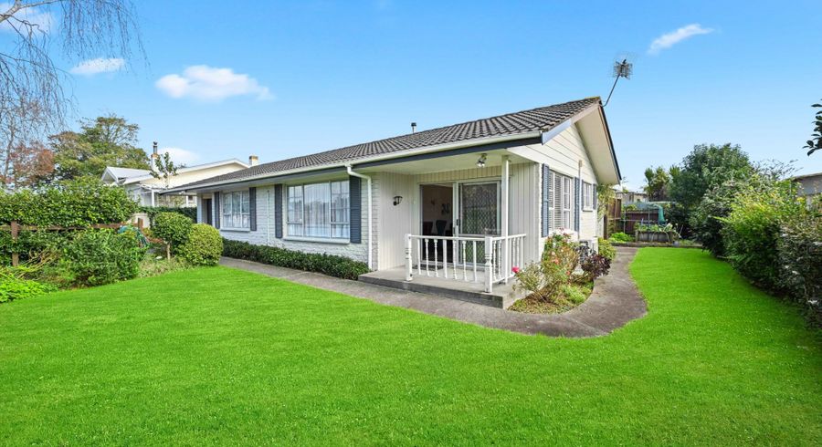  at 275B Clarkin Road, Fairfield, Hamilton