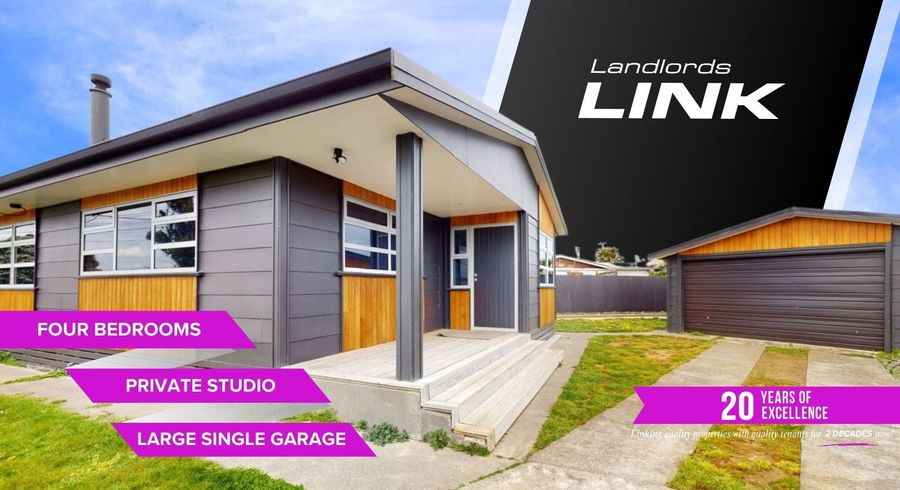  at Castlecliff, Whanganui, Manawatu / Whanganui