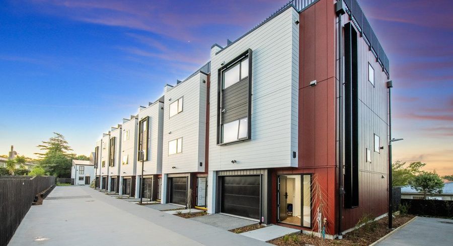  at Lot 4-10/65 Stottholm Road, Titirangi, Waitakere City, Auckland