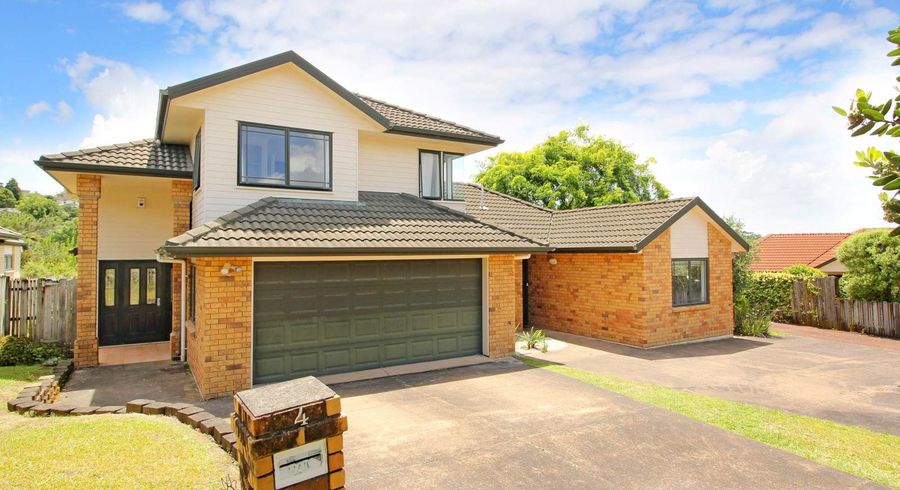  at 4 Lincoln Close, Northcross, North Shore City, Auckland