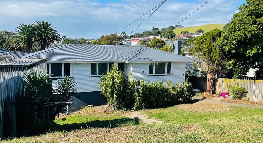  at 3 Marion Avenue, Mount Roskill, Auckland City, Auckland