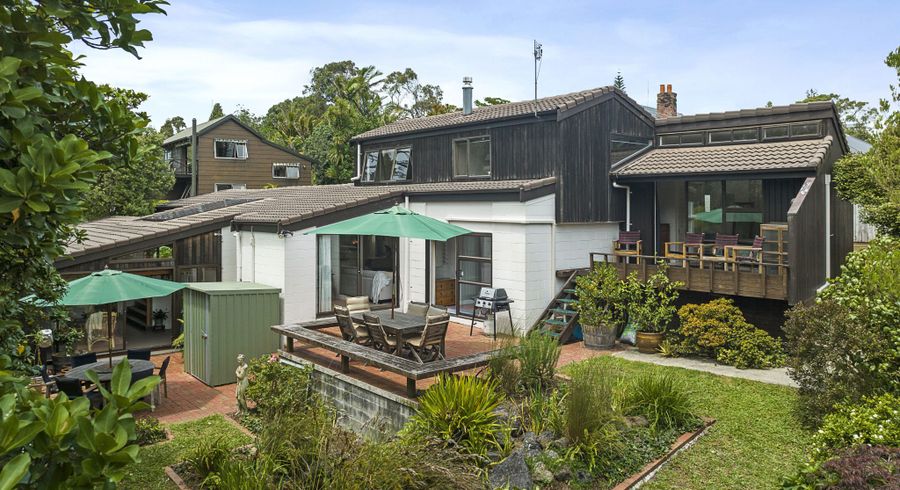  at 35 Jacaranda Avenue, Beach Haven, Auckland