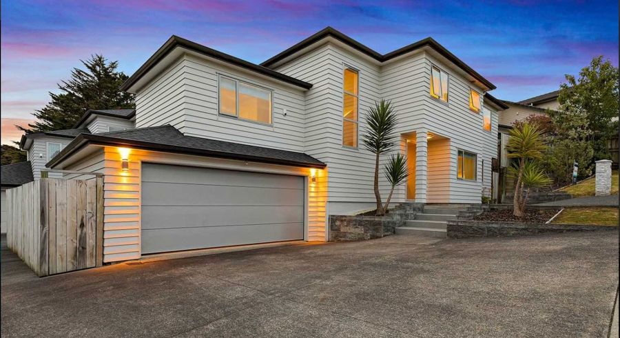  at 102B San Marino Drive West, Henderson, Auckland