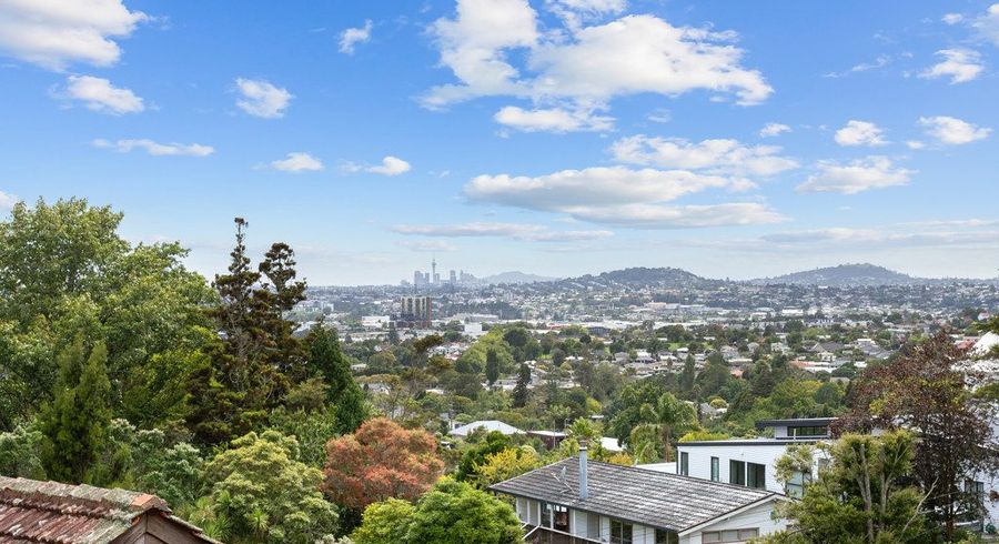  at 264 Titirangi Road, Titirangi, Waitakere City, Auckland