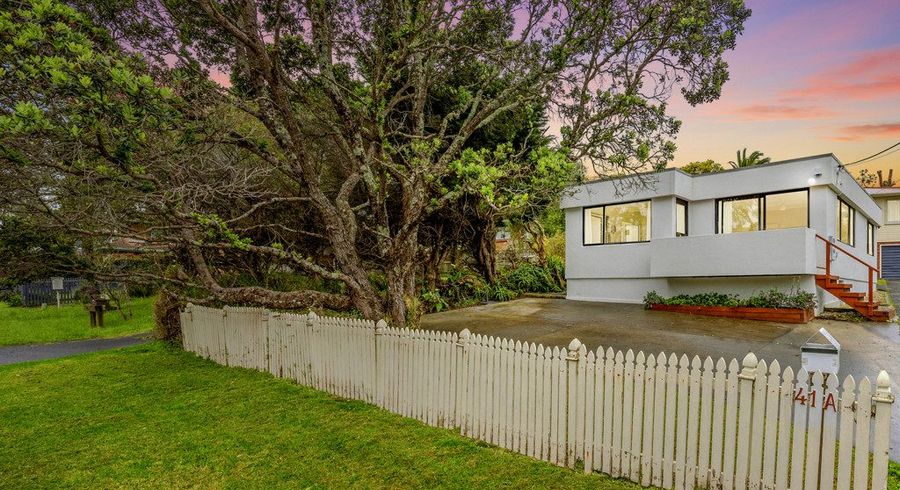  at 2/41 Merriefield Avenue, Forrest Hill, North Shore City, Auckland