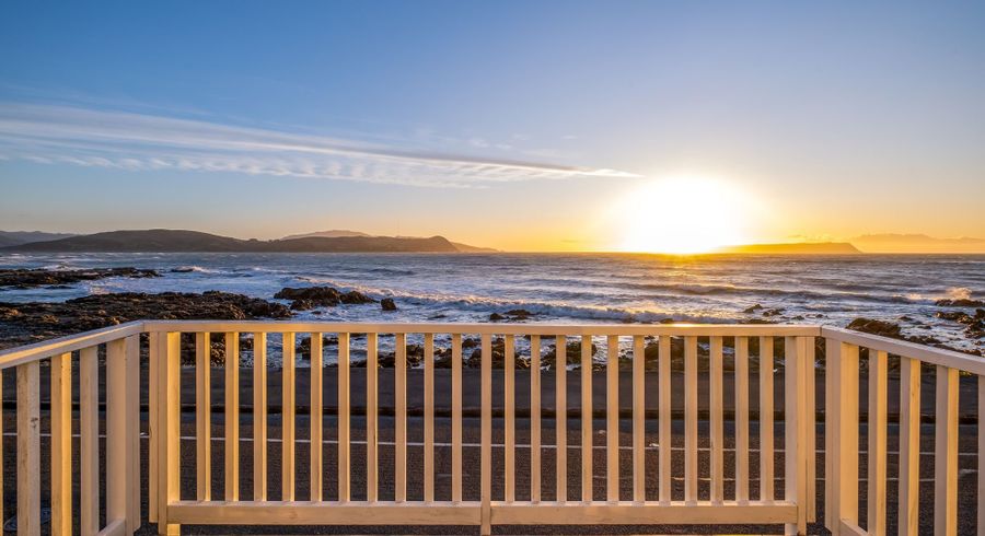  at 17 Moana Road, Plimmerton, Porirua, Wellington