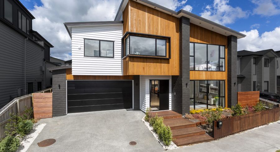  at 6  La Bella Road, Hobsonville, Waitakere City, Auckland