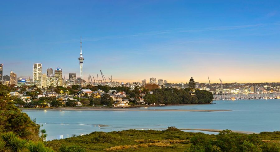  at 4 Pine Ridge Terrace, Hauraki, Auckland