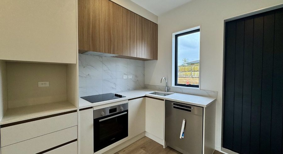  at 10/35 Crawford Avenue, Mangere Bridge, Manukau City, Auckland