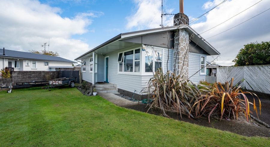  at 42 Irvine Street, Frankton, Hamilton, Waikato