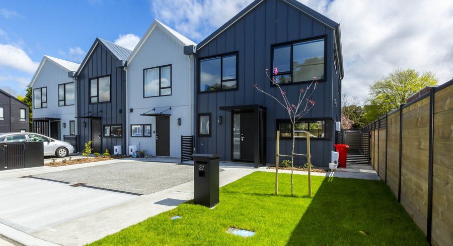  at 27 Reakes Crescent, Wallaceville, Upper Hutt, Wellington