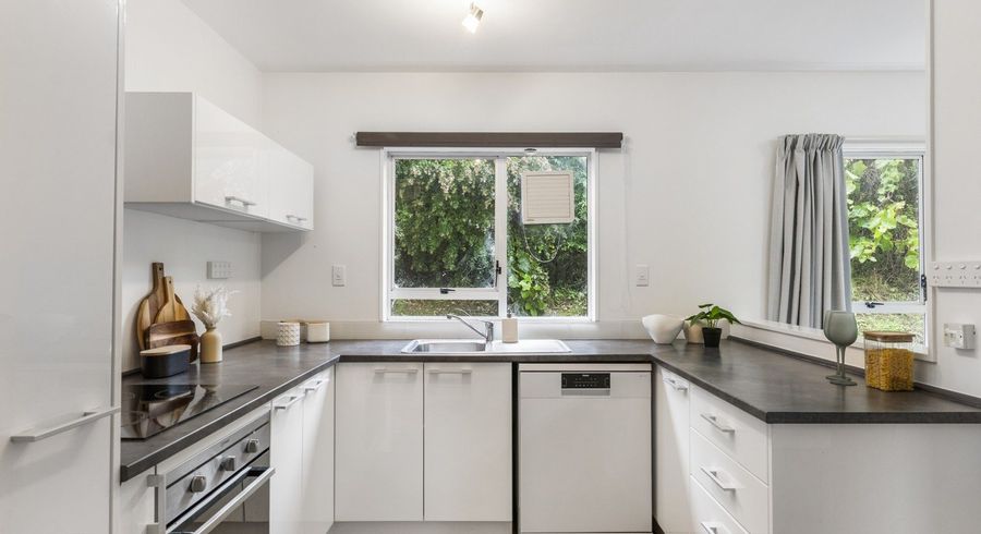  at 1/12 Cleveland Street, Brooklyn, Wellington, Wellington