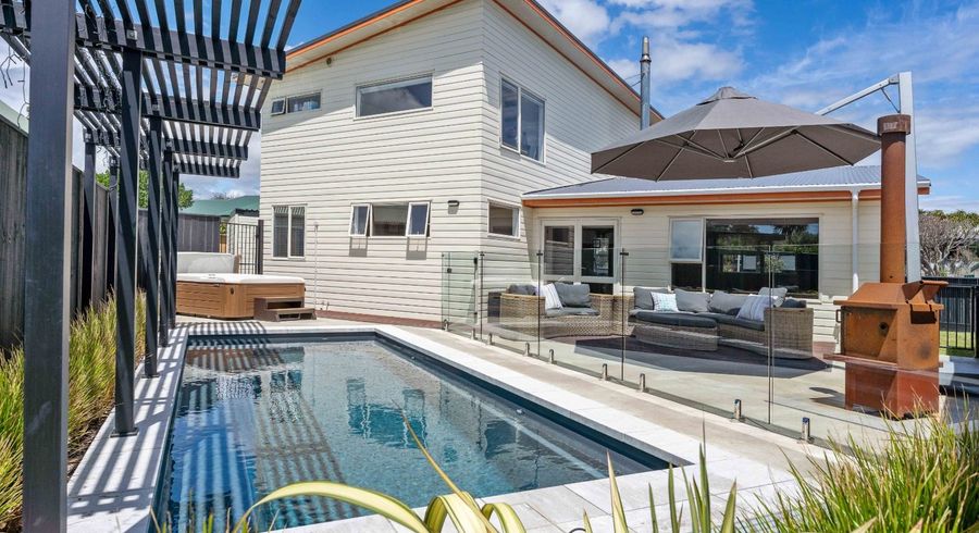  at 1 Frances Street, Waikanae Beach, Kapiti Coast, Wellington