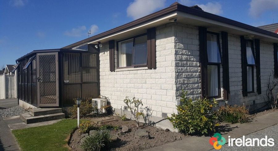  at 1/208 Grimseys Road , Redwood, Christchurch City, Canterbury