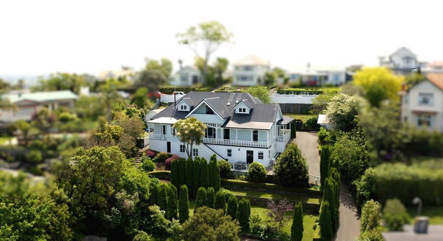  at 10 Cobden Road, Bluff Hill, Napier, Hawke's Bay