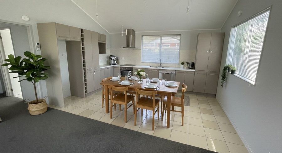  at 12 Dosina Place, Flat Bush, Manukau City, Auckland