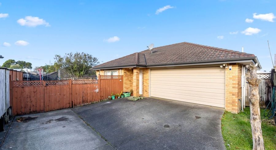  at 40 Stellata Court, Randwick Park, Auckland