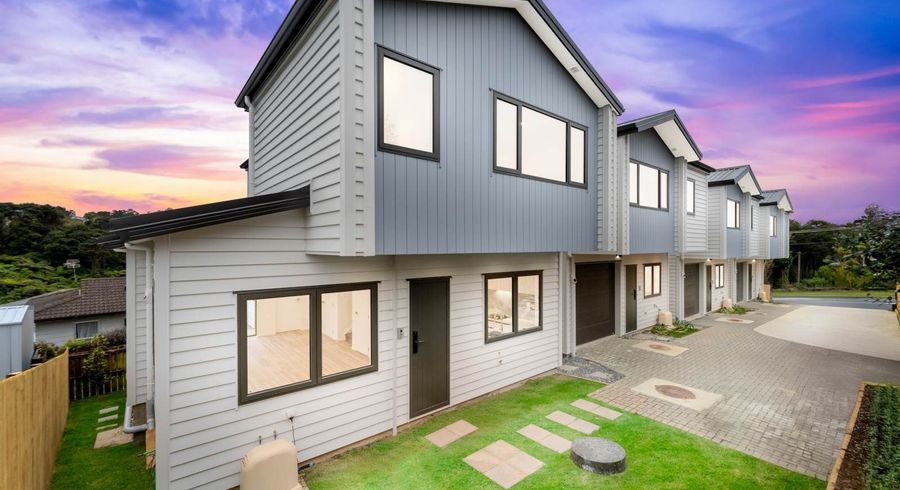  at 4/90 Moire Road, Massey, Waitakere City, Auckland