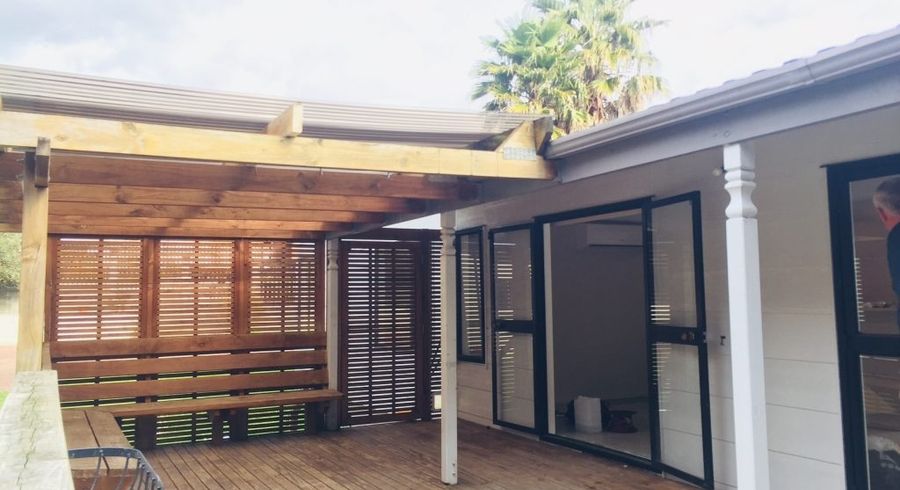  at 11 Idesia Place, Totara Heights, Manukau City, Auckland