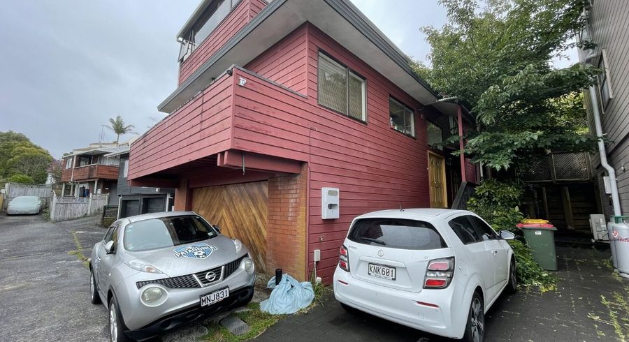  at Room Downstairs/F/40A  Monteith Cres, Remuera, Auckland City, Auckland