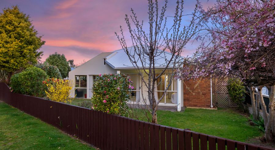  at 1/32 Rose Street, Somerfield, Christchurch