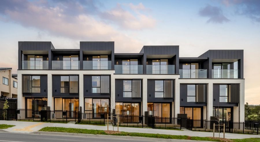  at 1/239 Flat Bush School Road, Flat Bush, Manukau City, Auckland