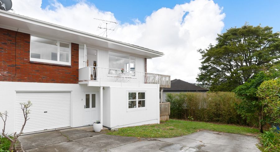 at 3/47 East Coast Road, Milford, Auckland