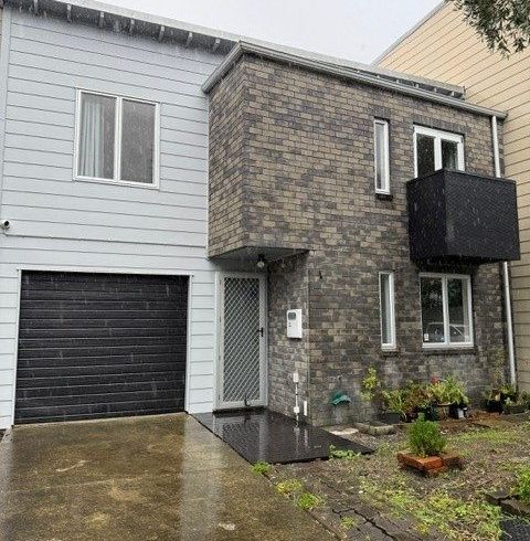  at 67 Albionvale Road, Glen Eden, Waitakere City, Auckland