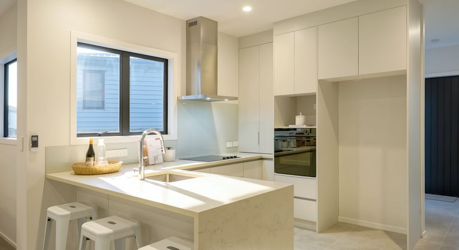  at 6D Pax Avenue, Forrest Hill, North Shore City, Auckland