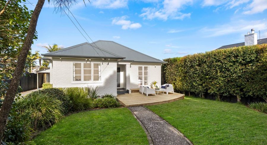  at 46 Alberta Street, Point Chevalier, Auckland City, Auckland
