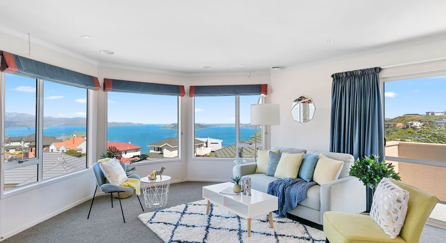  at 5 Tamworth Crescent, Newlands, Wellington