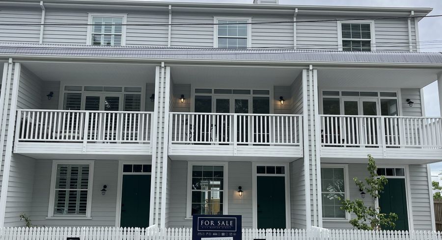  at 4/11 Bunyan Street, Waltham, Christchurch City, Canterbury