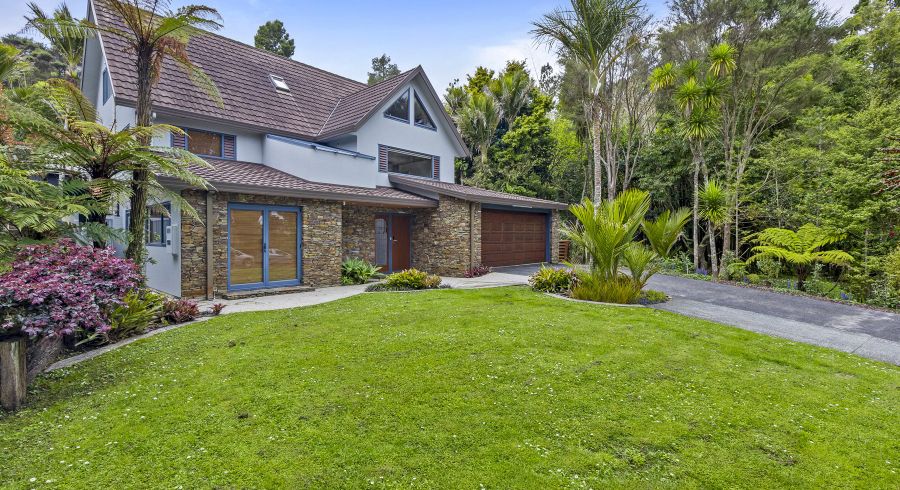  at 14 Ngaio Road, Titirangi, Auckland