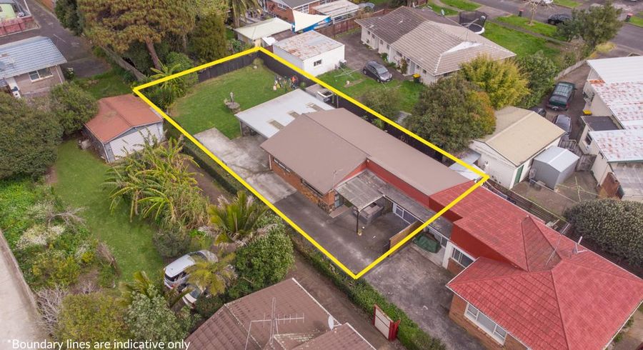  at 2/23 Hamilton Road, Papatoetoe, Manukau City, Auckland