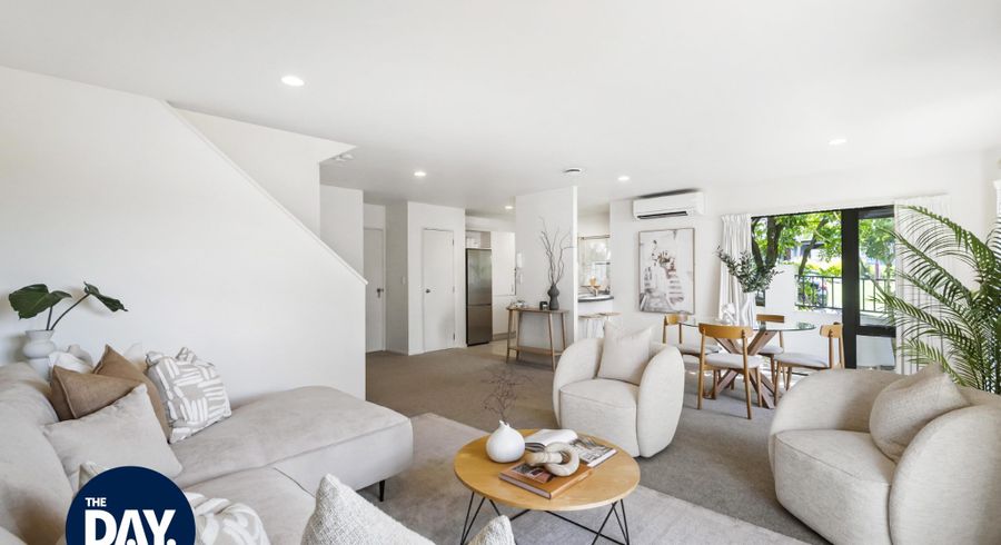  at 1/26 Pannill Place, Oteha, North Shore City, Auckland