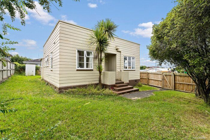  at 1/1491 Great North Road, Waterview, Auckland